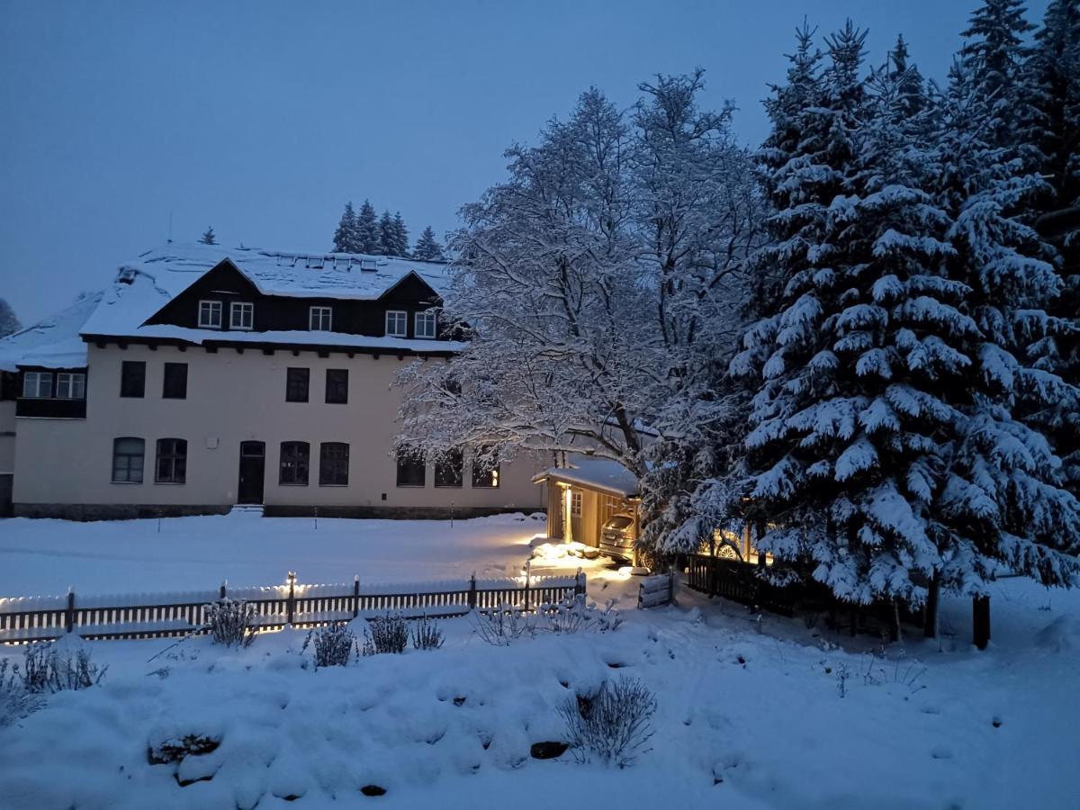 Penzion Bila Voda Гаррахов Экстерьер фото